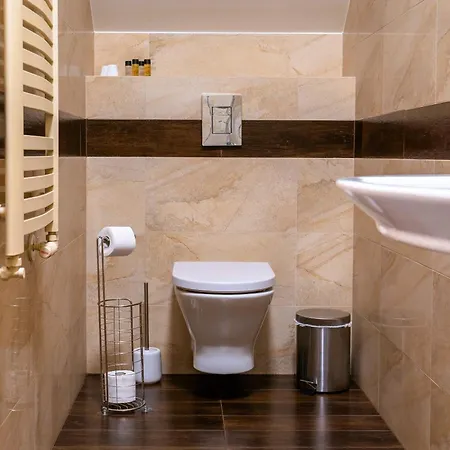 Zlota Jesien Restauracja I Nad Jeziorem Bed & Breakfast 4*