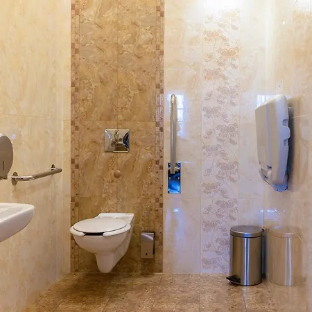 Bed & Breakfast Zlota Jesien Restauracja I Nad Jeziorem Kartuzy