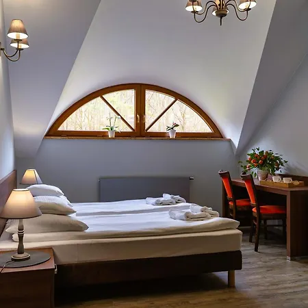 Zlota Jesien Restauracja I Nad Jeziorem 4* Kartuzy