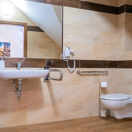 Zlota Jesien Restauracja I Nad Jeziorem Bed & Breakfast 4*