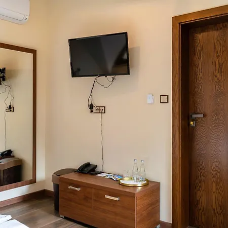 Zlota Jesien Restauracja I Nad Jeziorem