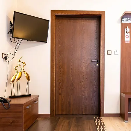 Zlota Jesien Restauracja I Nad Jeziorem Bed & Breakfast Kartuzy