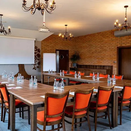 Bed & Breakfast Zlota Jesien Restauracja I Nad Jeziorem 4*