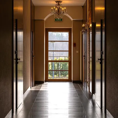 Zlota Jesien Restauracja I Nad Jeziorem Kartuzy