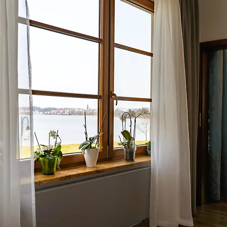 Zlota Jesien Restauracja I Nad Jeziorem Bed & Breakfast 4*