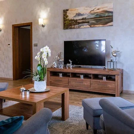 Bed & Breakfast Zlota Jesien Restauracja I Nad Jeziorem