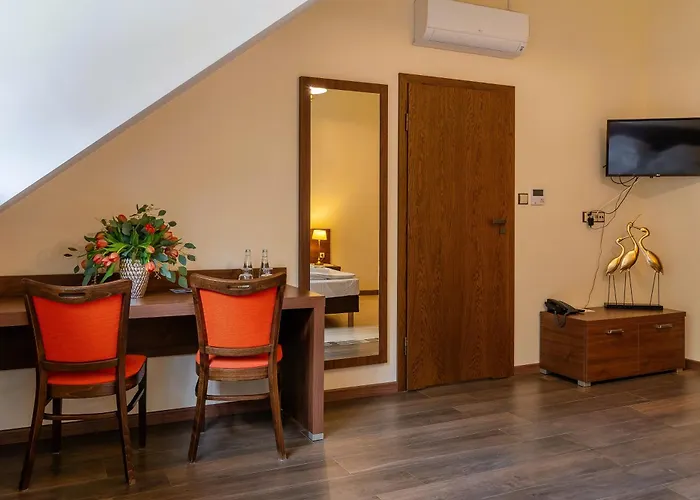 Złota Jesień Nocleg ze śniadaniem Kartuzy