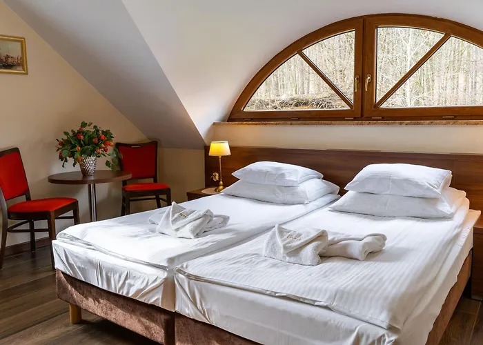 Nocleg ze śniadaniem Złota Jesień 4*