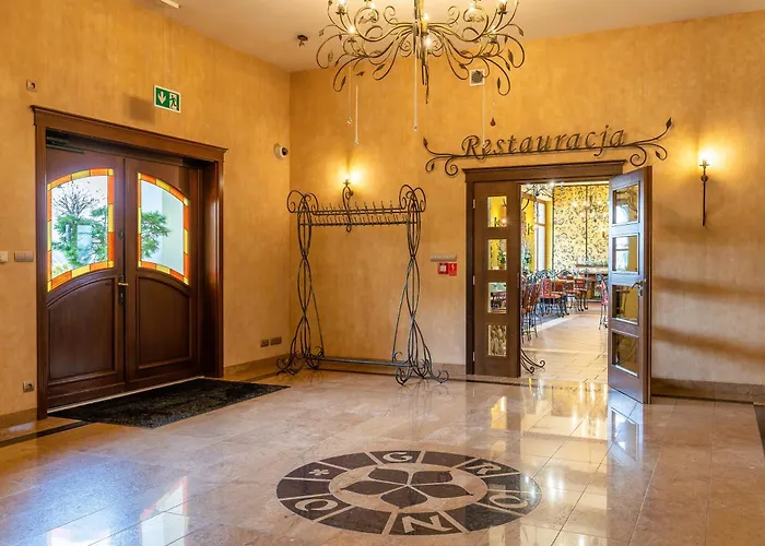 Złota Jesień 4* Kartuzy