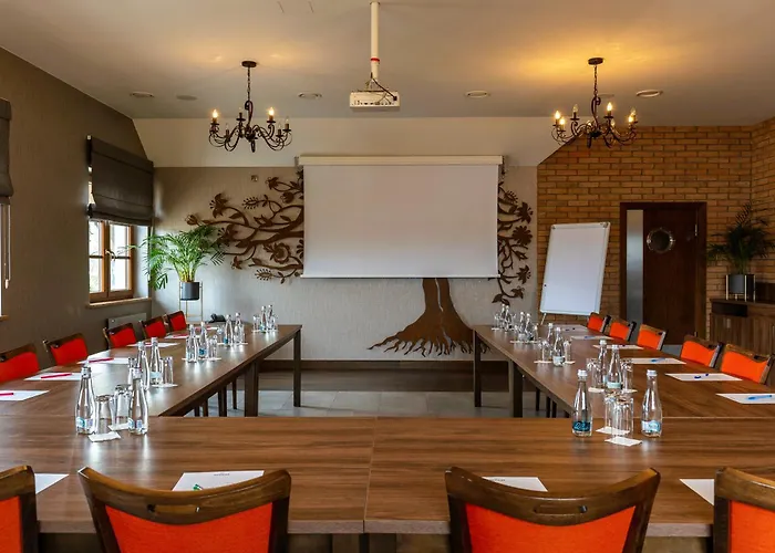 Złota Jesień Nocleg ze śniadaniem 4*