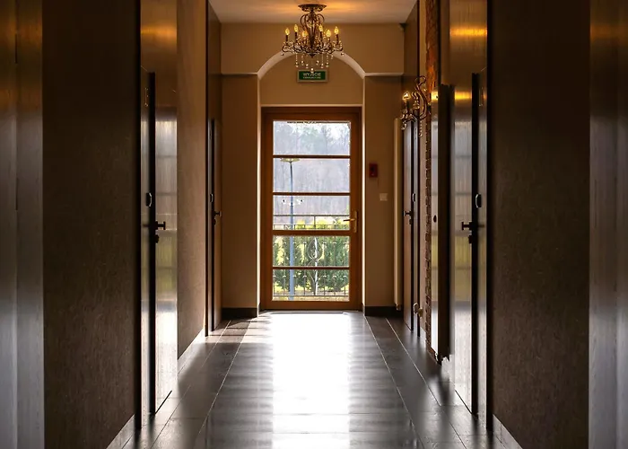 Zlota Jesien Restauracja I Nad Jeziorem Karthaus